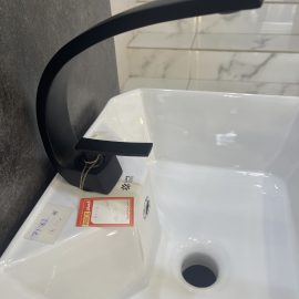 خلاط مغسله عالي