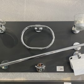 اكسسوار 6 قطع كروم